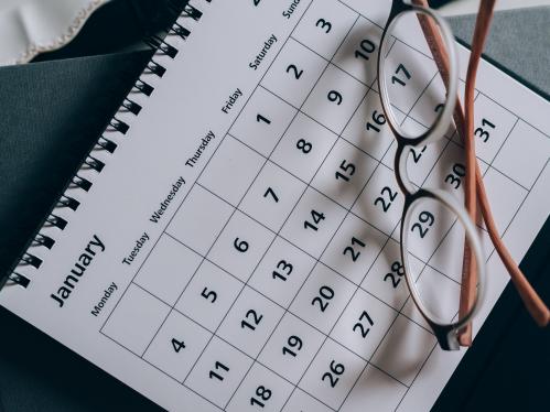 calendar with a pair of glasses