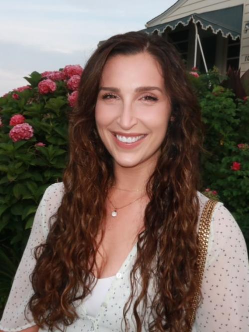 Jaclyn Eisdorfer headshot